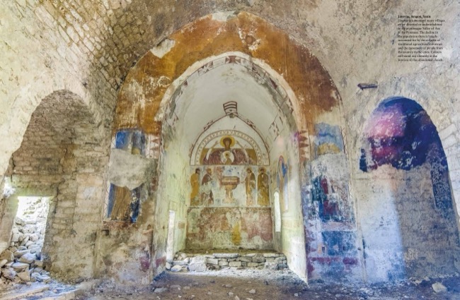 Abandoned Towns by Chris McNab published by Amber Books Ltd